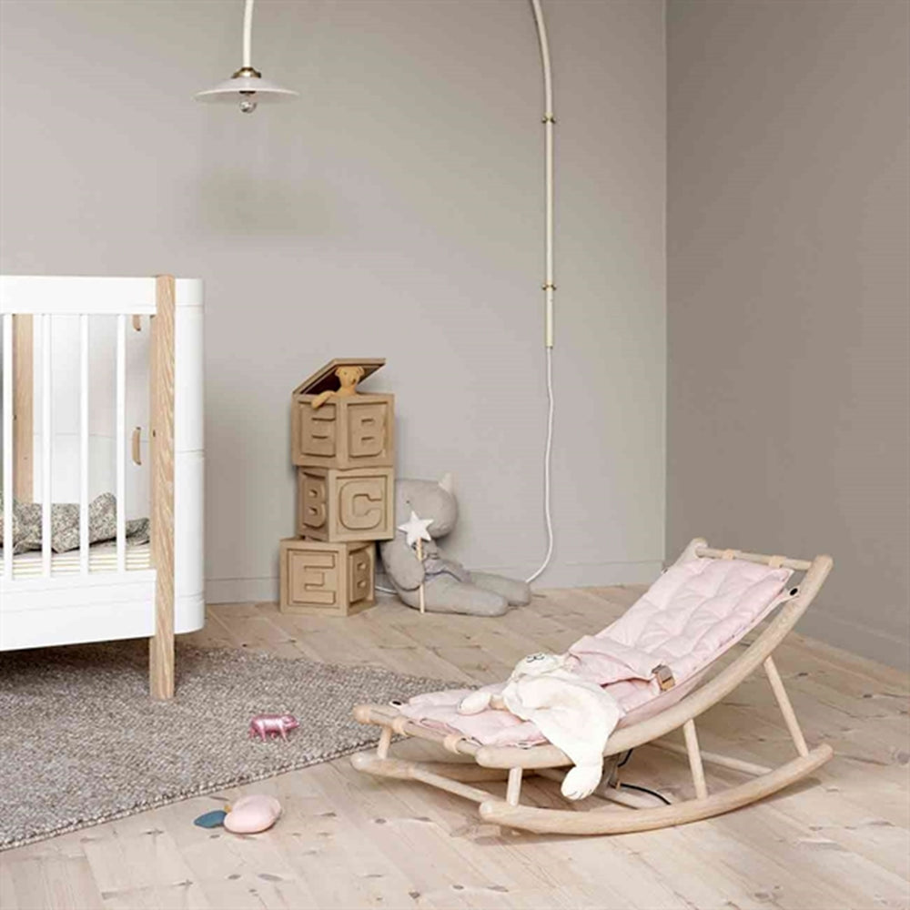 Køb Oliver Furniture Wood Baby & Junior Vippestol Eg/Rosa
