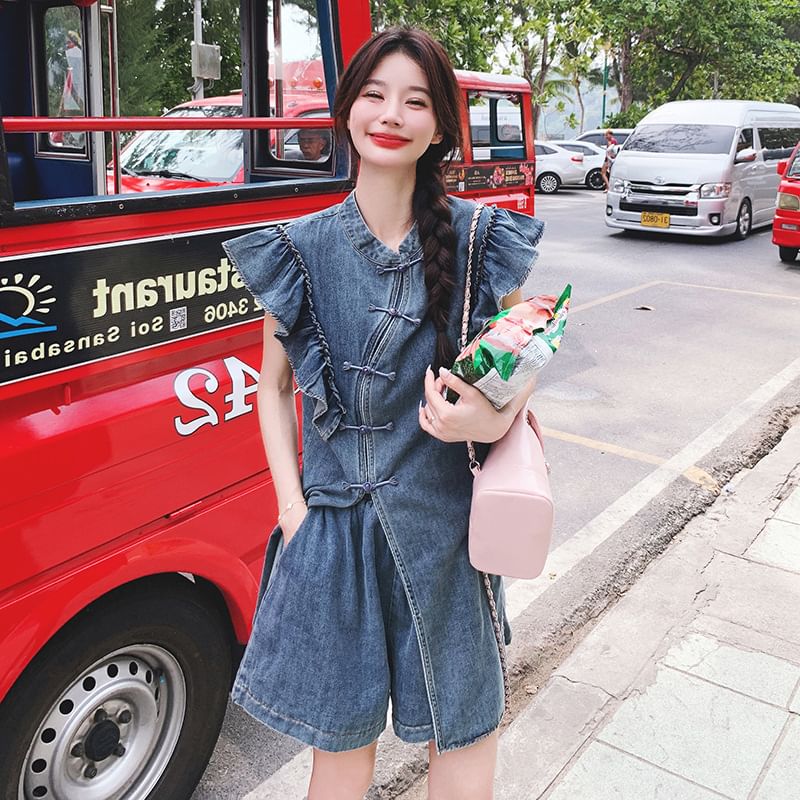 Ango - Set: Denim top met kapmouwen, kikkermotief en knopen + shorts