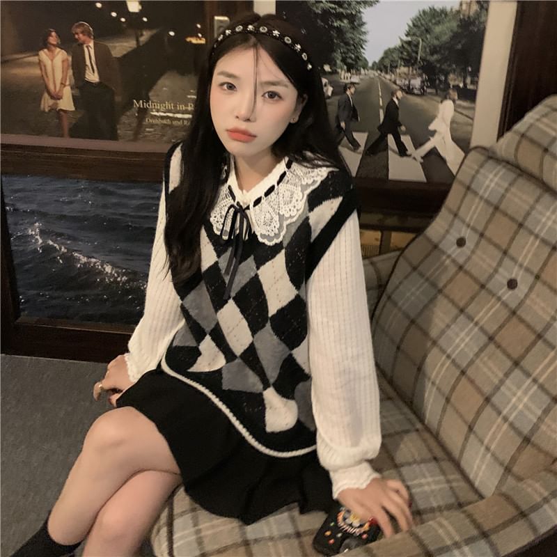 Malrowe - Blouse met lange mouwen, kanten kraag en strik / V-hals Argyle trui/vest