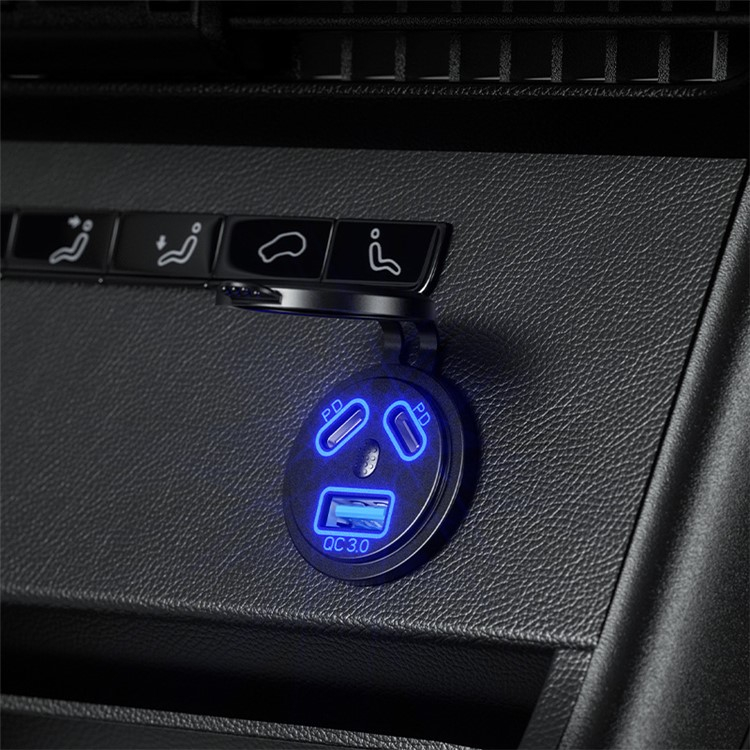 (45W) Universal USB A / 2x USB C Auto KFZ Ladegerät PD / QC mit LED Beleuchtung - Schwarz / Blau