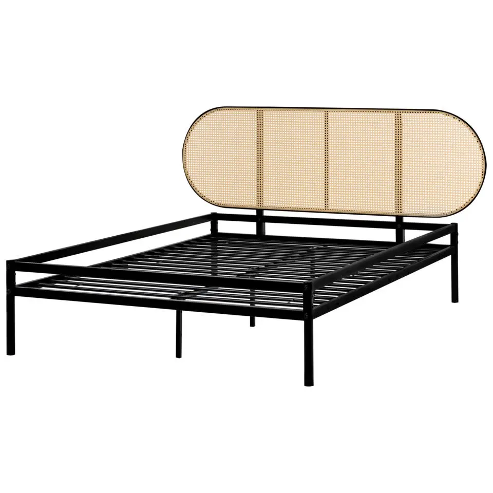 BOULIN - Tweepersoonsbed - Zwart - 140 x 200 cm - PE rotan