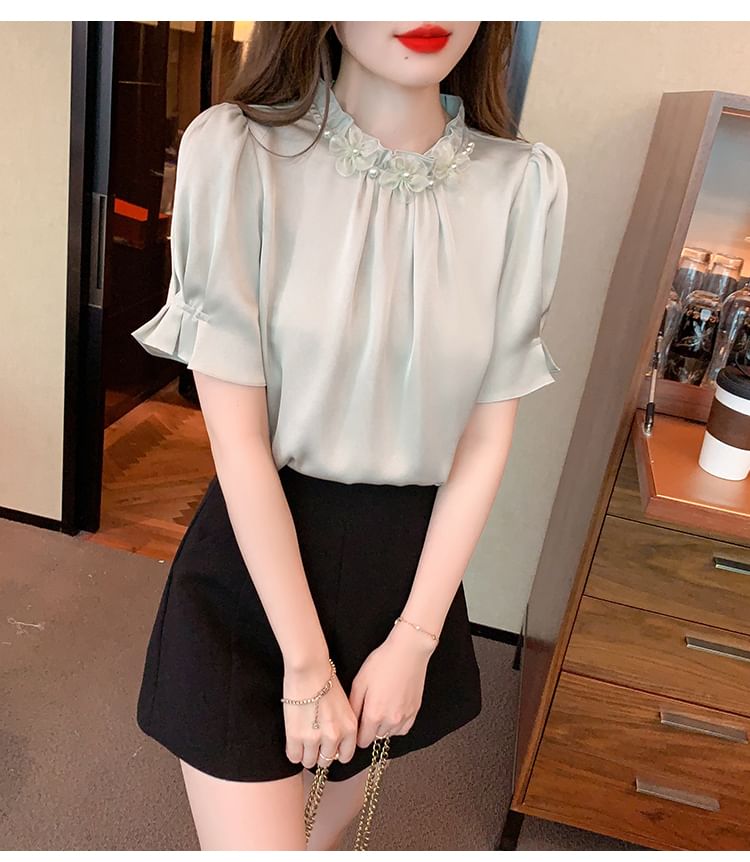 Dragan Pulse - Blouse met pofmouwen en hoge hals, imitatieparels en ruches
