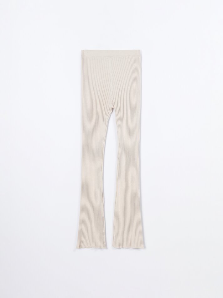 Calça flare canelada - Areia
