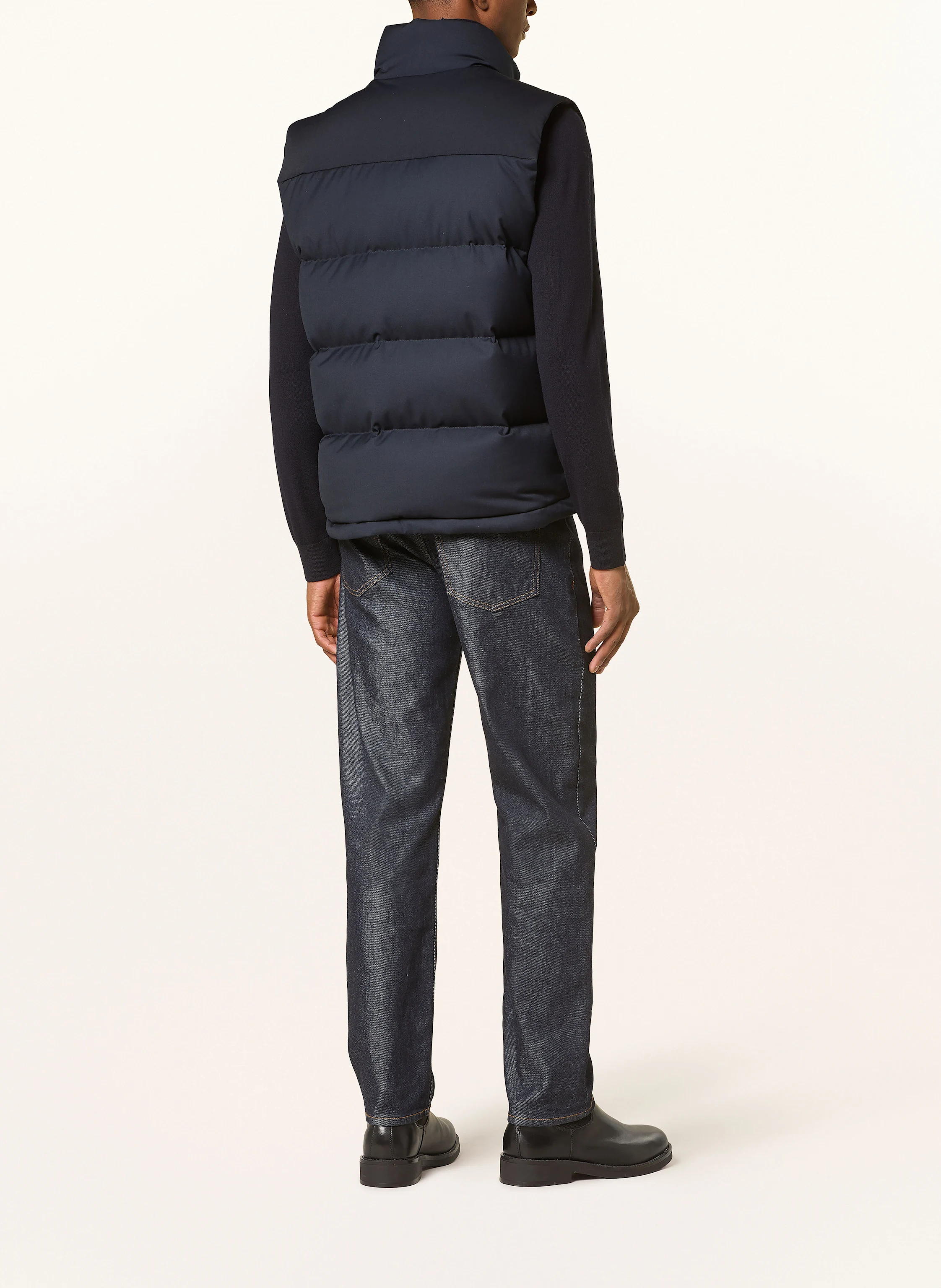 REISS Daunenweste