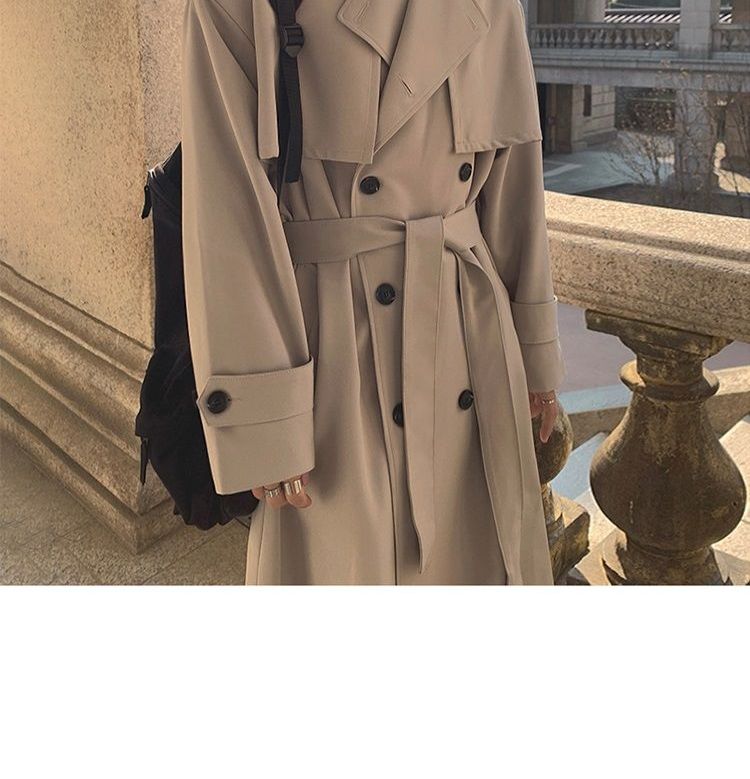 DragonRoad - Trenchcoat met dubbele rij knopen