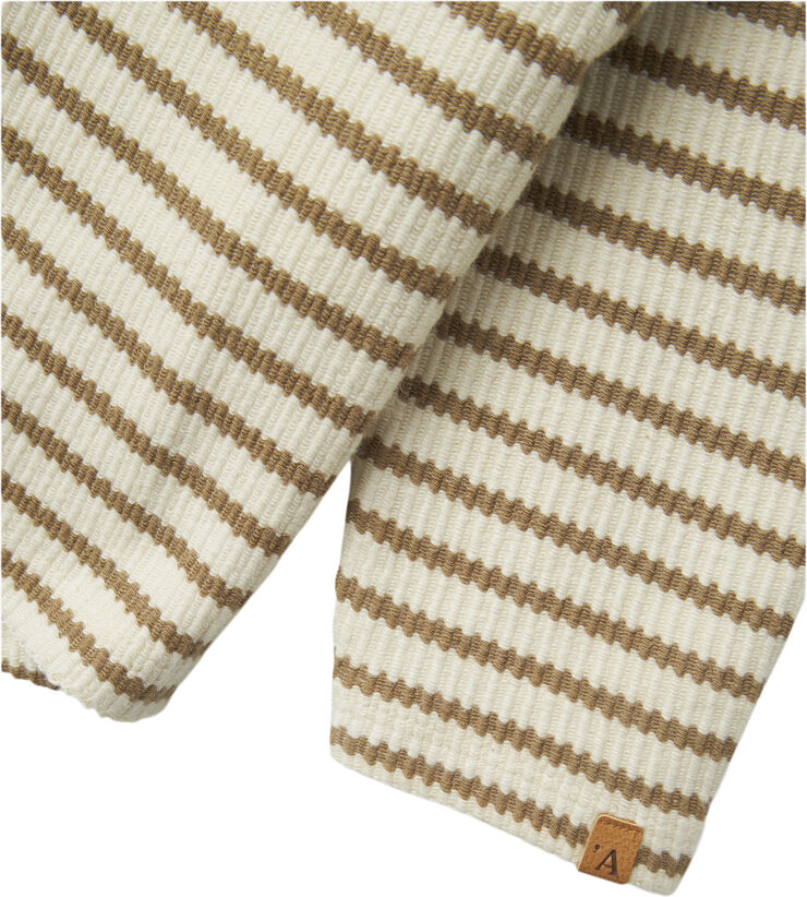 Lil' Atelier NMMTADEO LS RLX TOP LIL Turtledove/petrified oak