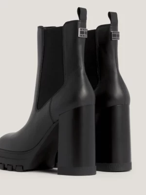 Botas Chelsea de couro com salto bloco