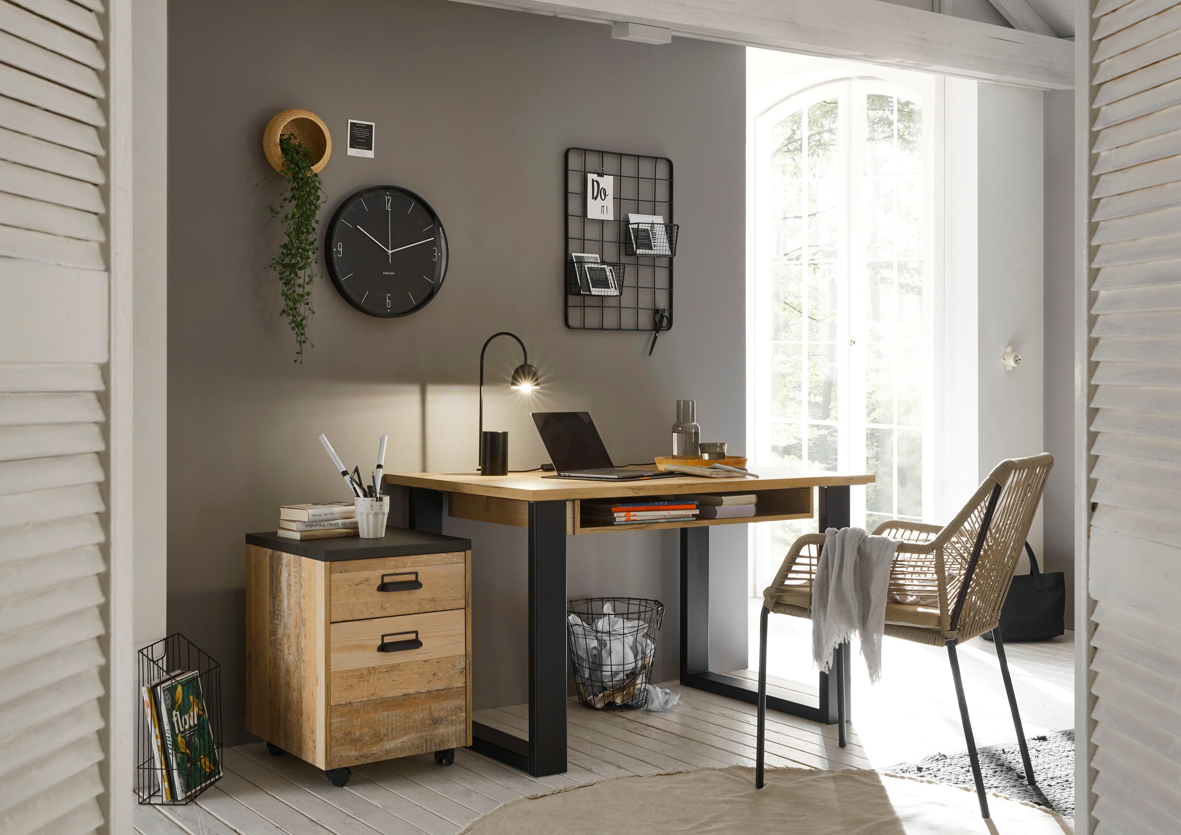 Home affaire Rollcontainer »SHERWOOD« mit Apothekergriffen aus Metall, Breite 47 cm, Soft-Close-Funktion