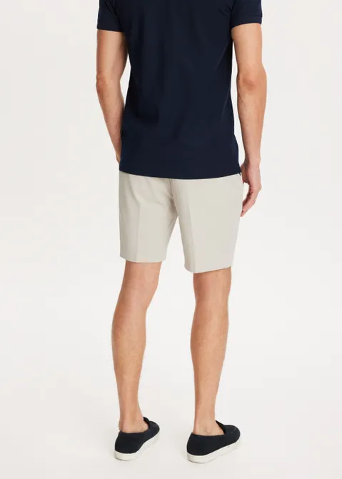 Korte broek tech zand (ZAND)