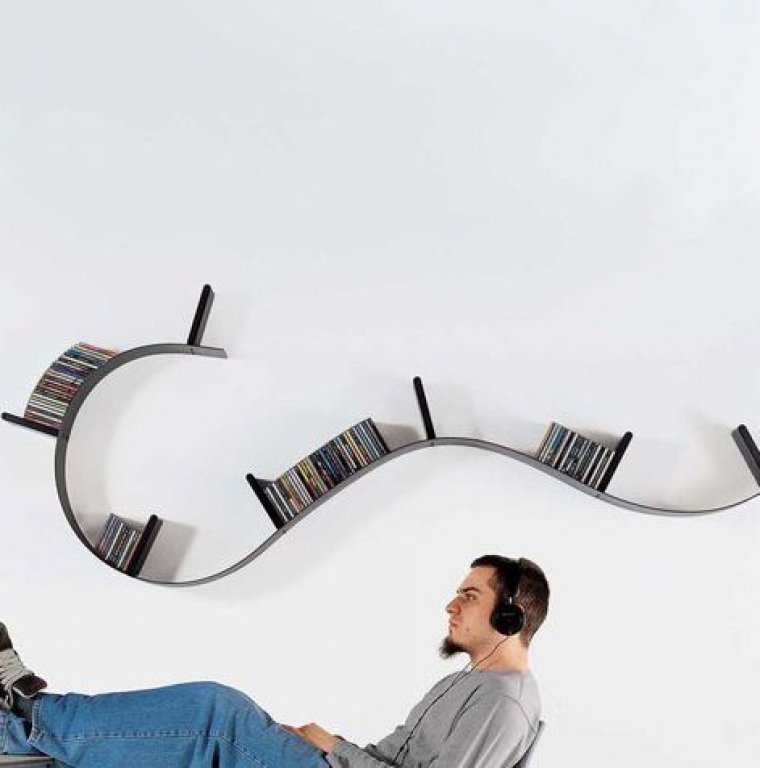 Kartell Bookworm wandplank 7 boeksteunen zwart doorzichtig