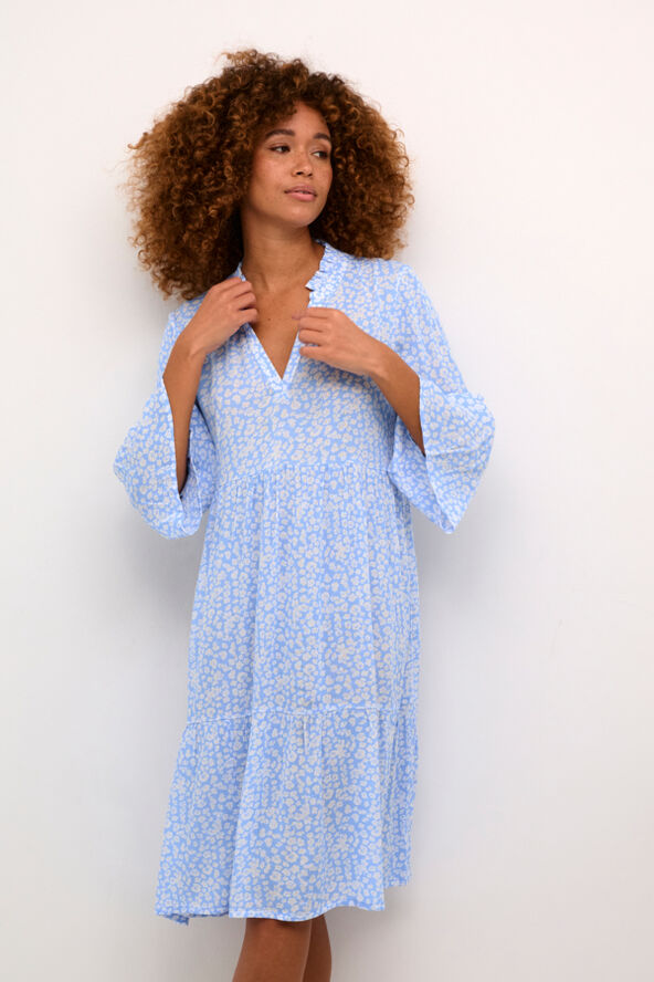Kaffe KAhera Amber Dress Printed Vista blue / chalk flower