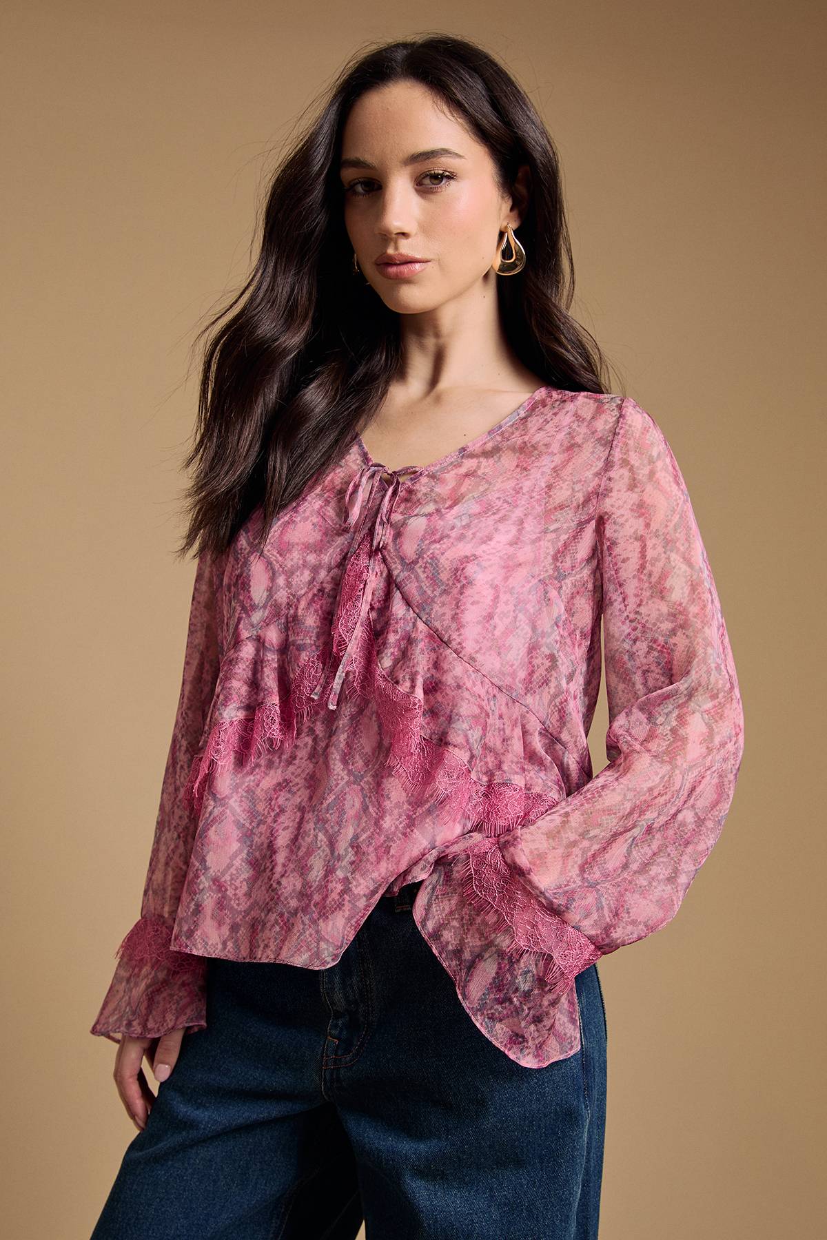 Oasis Blouse À Manches Évasées Avec Finitions En Dentelle