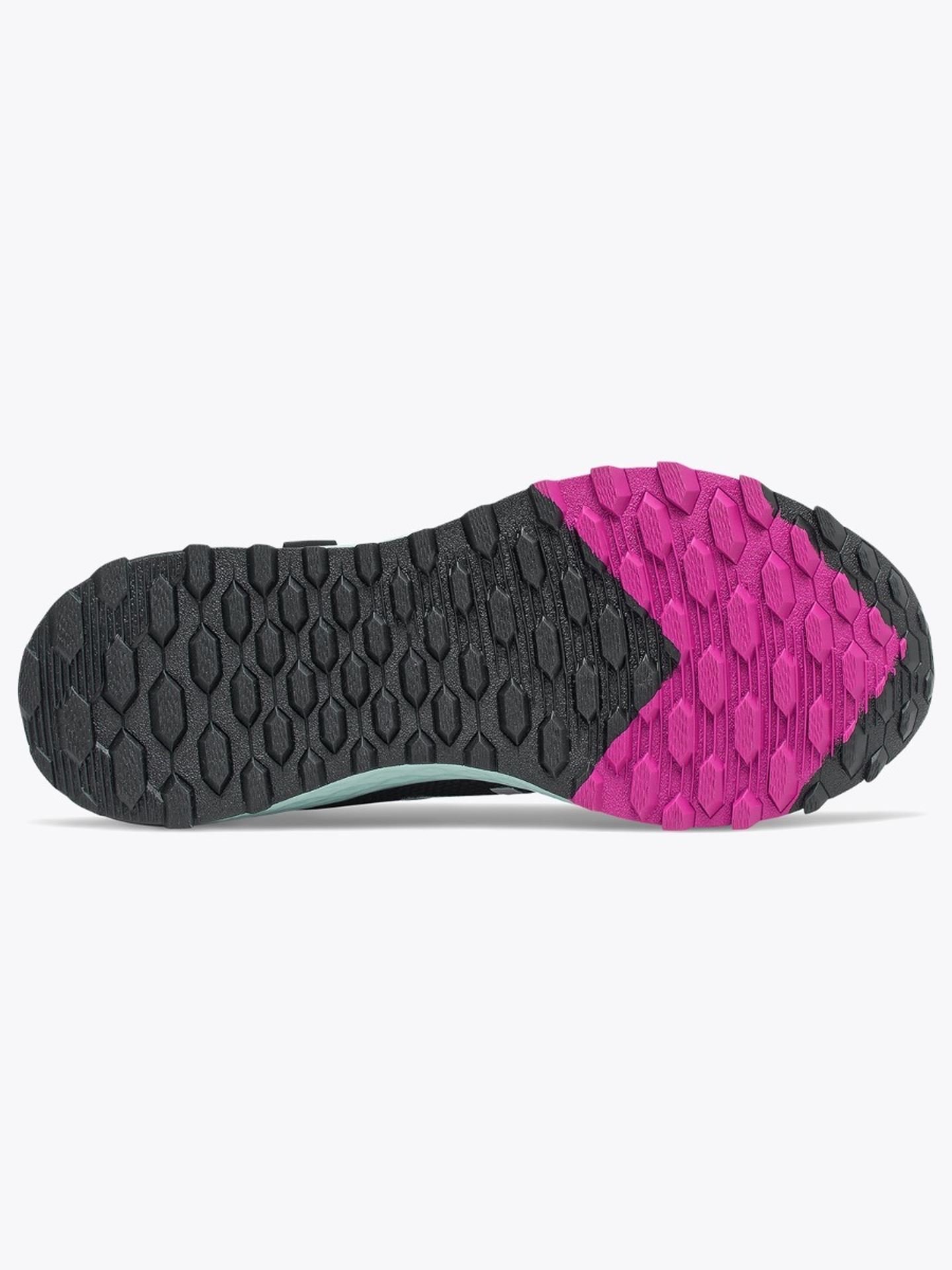 New Balance Aris