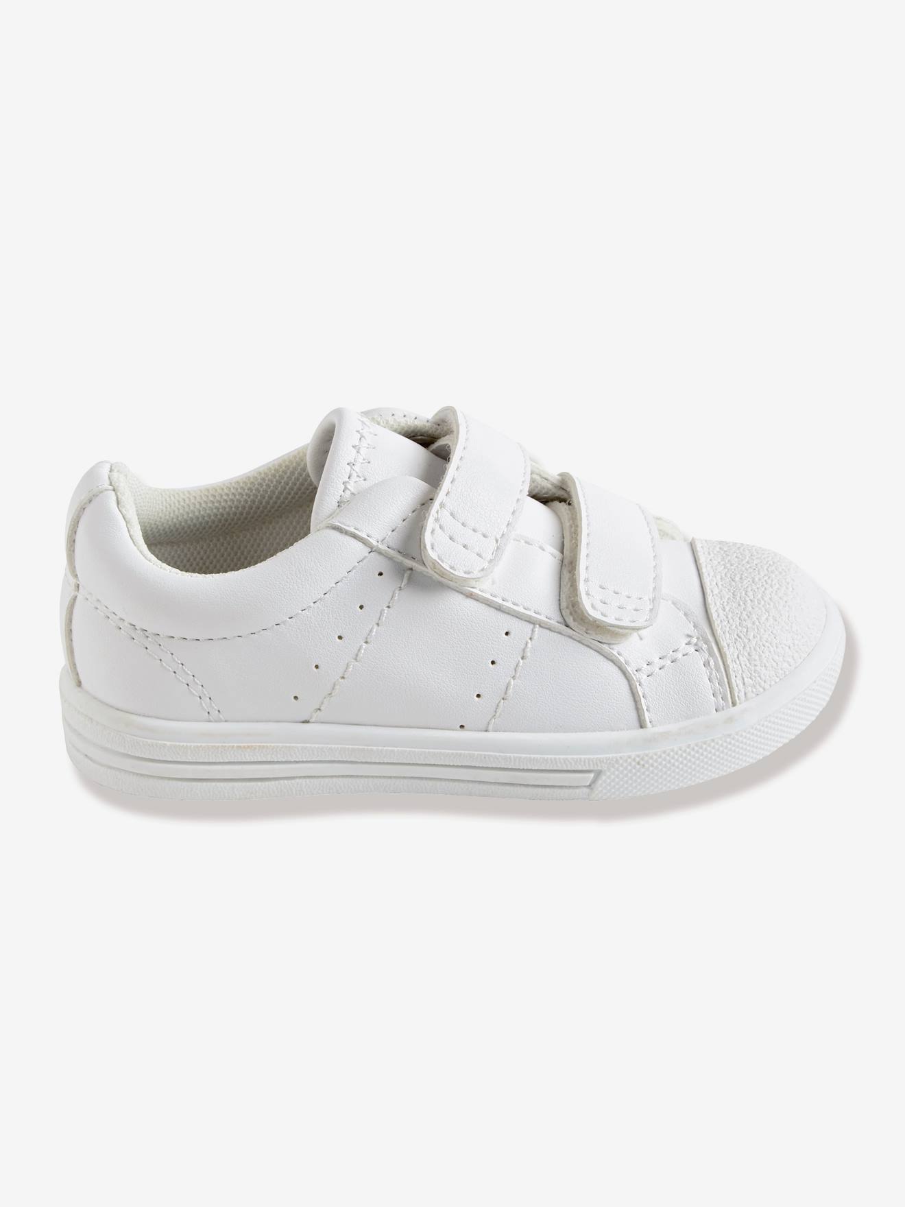 Tênis com fecho de velcro. Branco