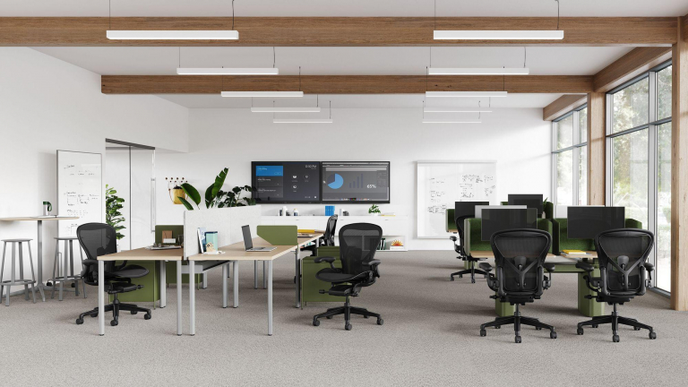 Herman Miller Aeron bureaustoel Polished Aluminium base & linkage