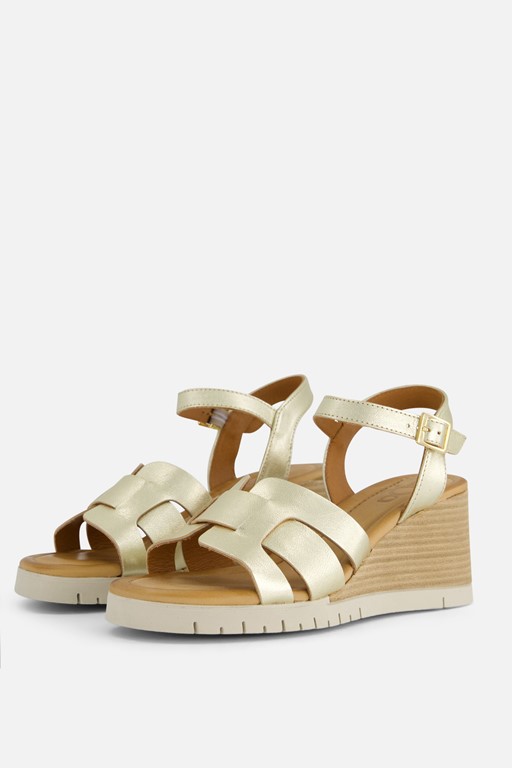 Aqa Sandalen met sleehak goud Leer