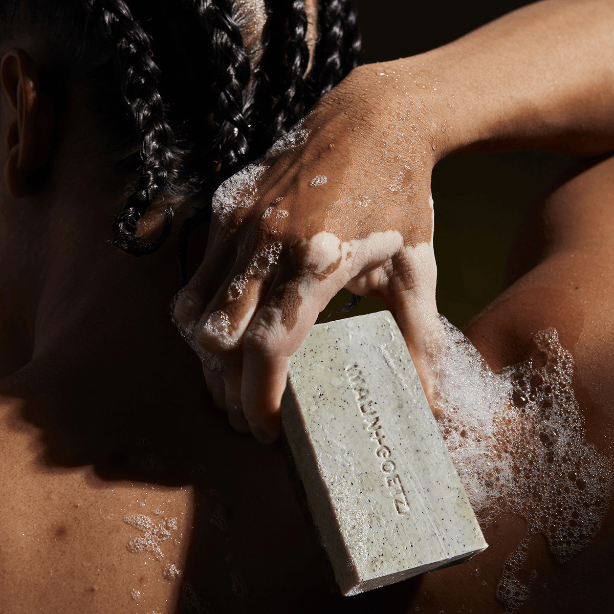 Eucalyptus Mandelic Exfoliating Bar 140gr