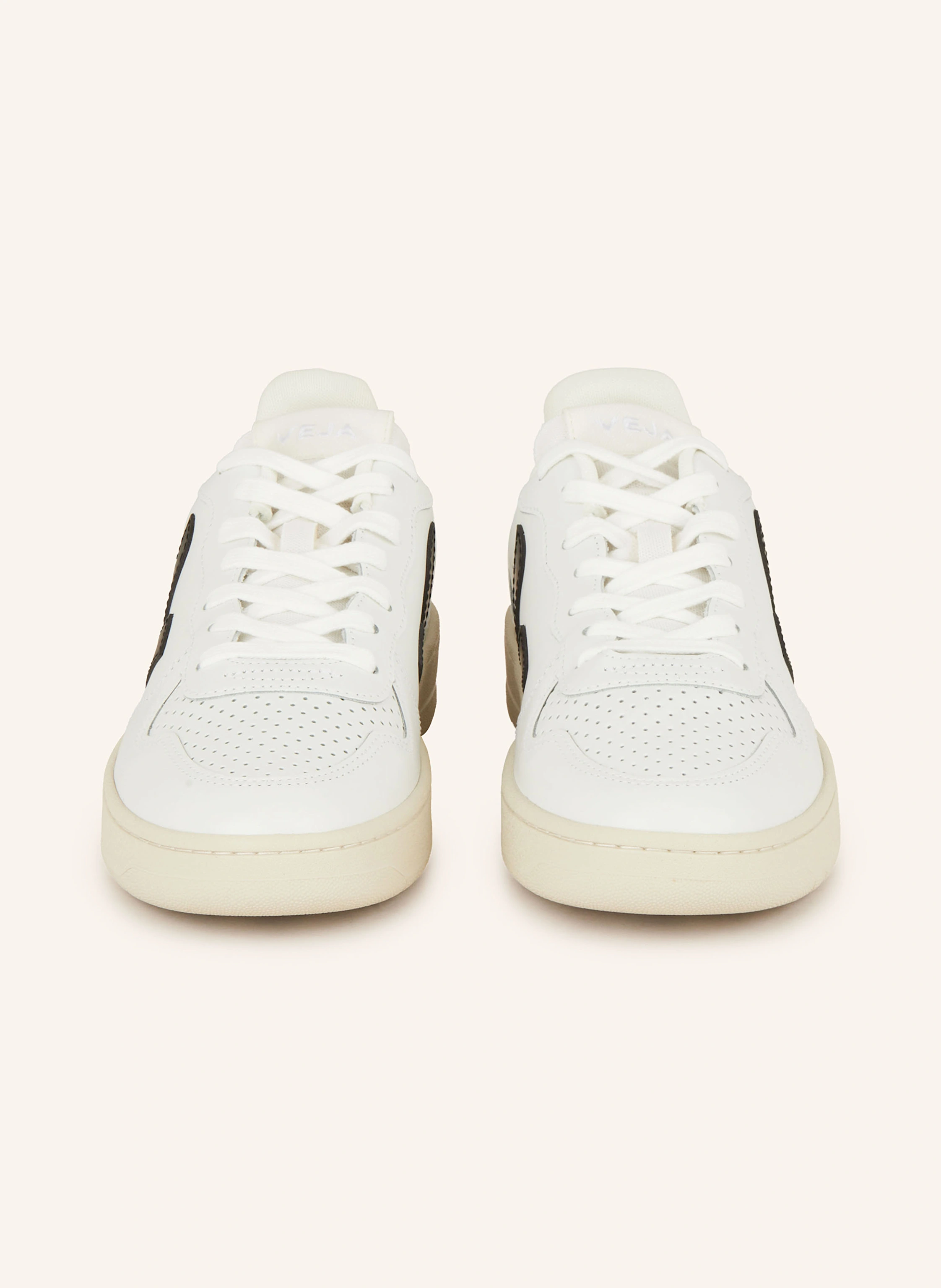 VEJA Sneaker V-10 PRIME