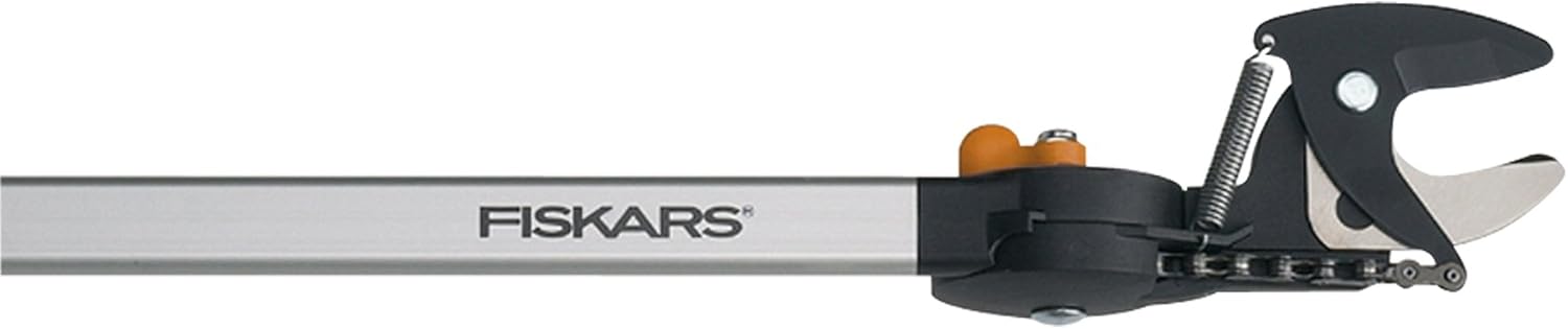 Fiskars Bypass Teleskop-Schneidgiraffe für frische Äste und Zweige, Antihaftbeschichtet, Stahlklinge/Aluminiumstiel, Länge 2,4 – 4 m, Schwarz/Orange, UP86, 1000598