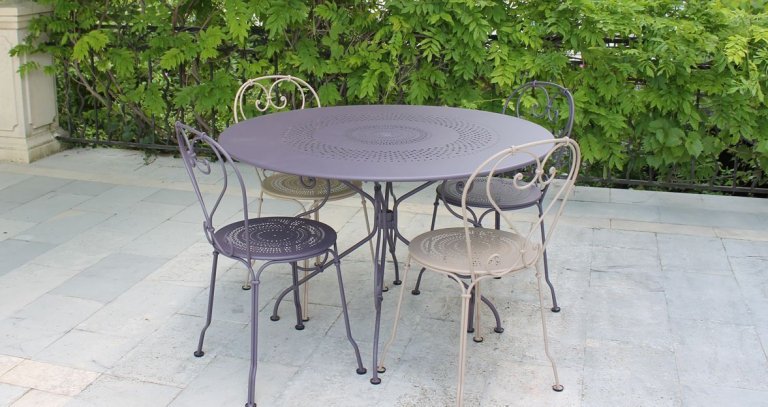 Fermob 1900 tuintafel 117cm Anthracite