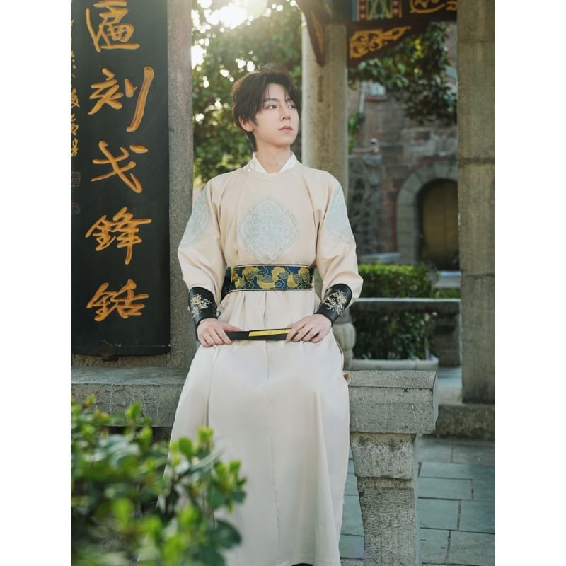 Tangier - Effen Hanfu-top met lange mouwen / Losse broek / Geborduurde gewaad / Sjerp / Polsmanchet / Set