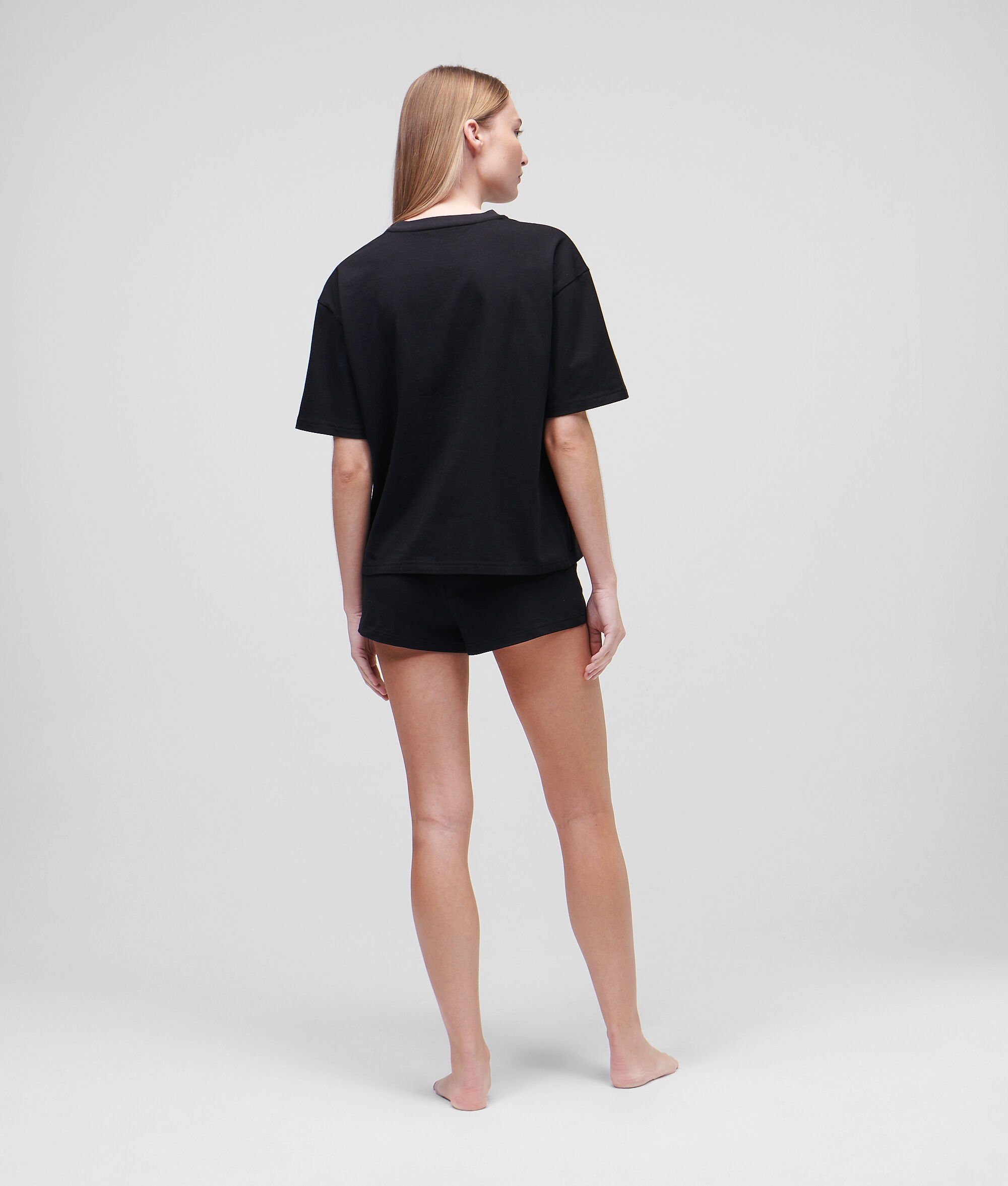 ENSEMBLE SHORT ET T-SHIRT KARL IKONIK