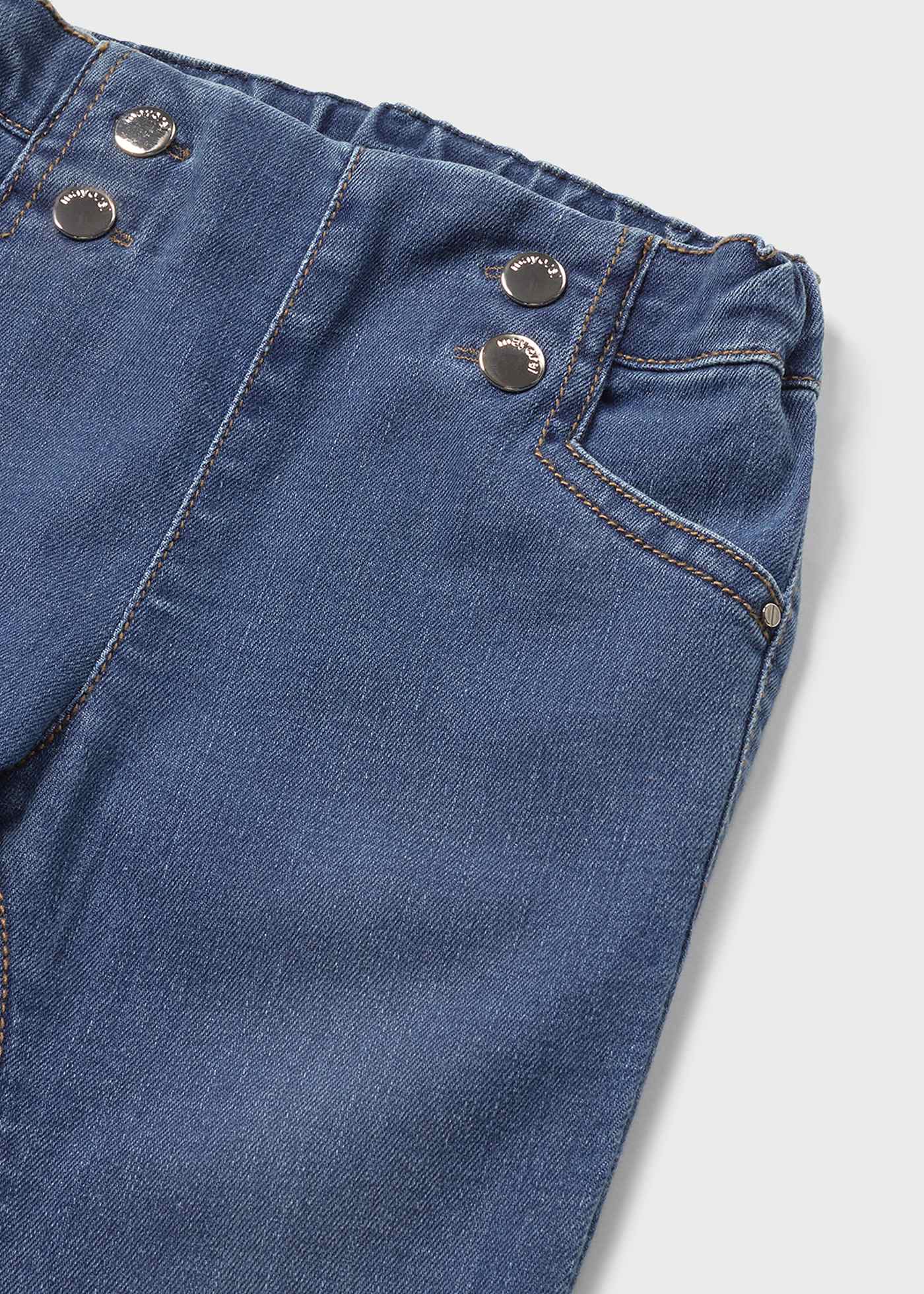 Calça jeans de bebê