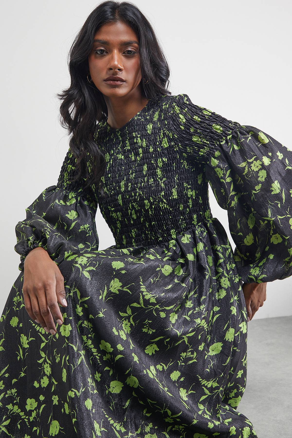 Warehouse Robe Midaxi Froncée en Organza Texturé Petite