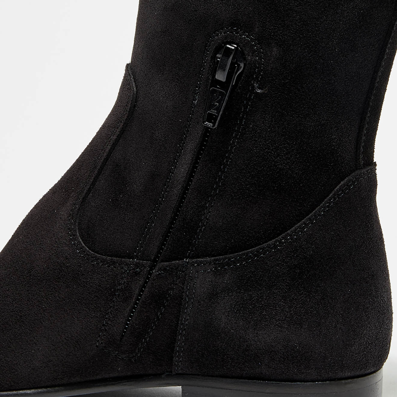 Bonpoint Boots Paris en Velours de cuir noires