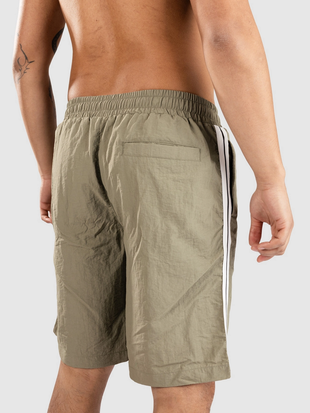 Urban Classics Patched Stripe Boardshorts paleolive