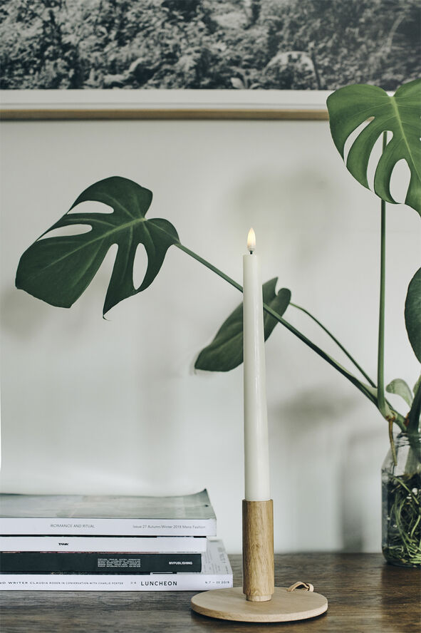 Uyuni LED Taper Candle - twin pack - Nordic White - 2,3 x 20 cm Hvid