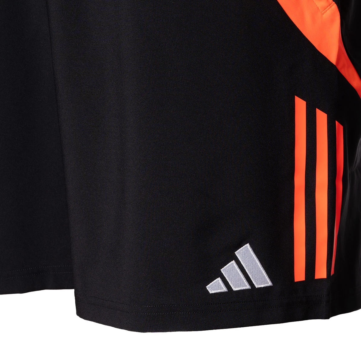 Bermudas adidas Gimnàstic de Tarragona Passeio Jogadores 2024-2025 Criança