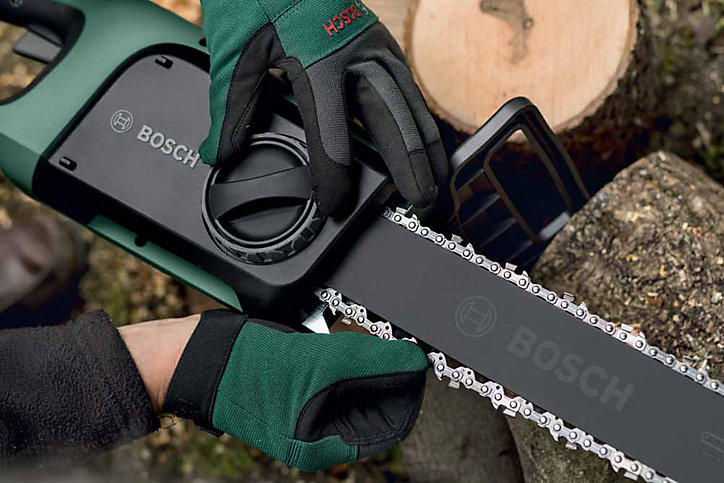 Tronçonneuse électrique Bosch UniversalChain 35