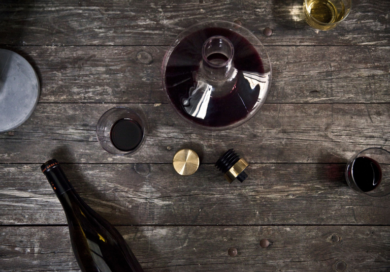 Audo Copenhagen Wine Breather Deluxe decanteerkaraf transparant/staal