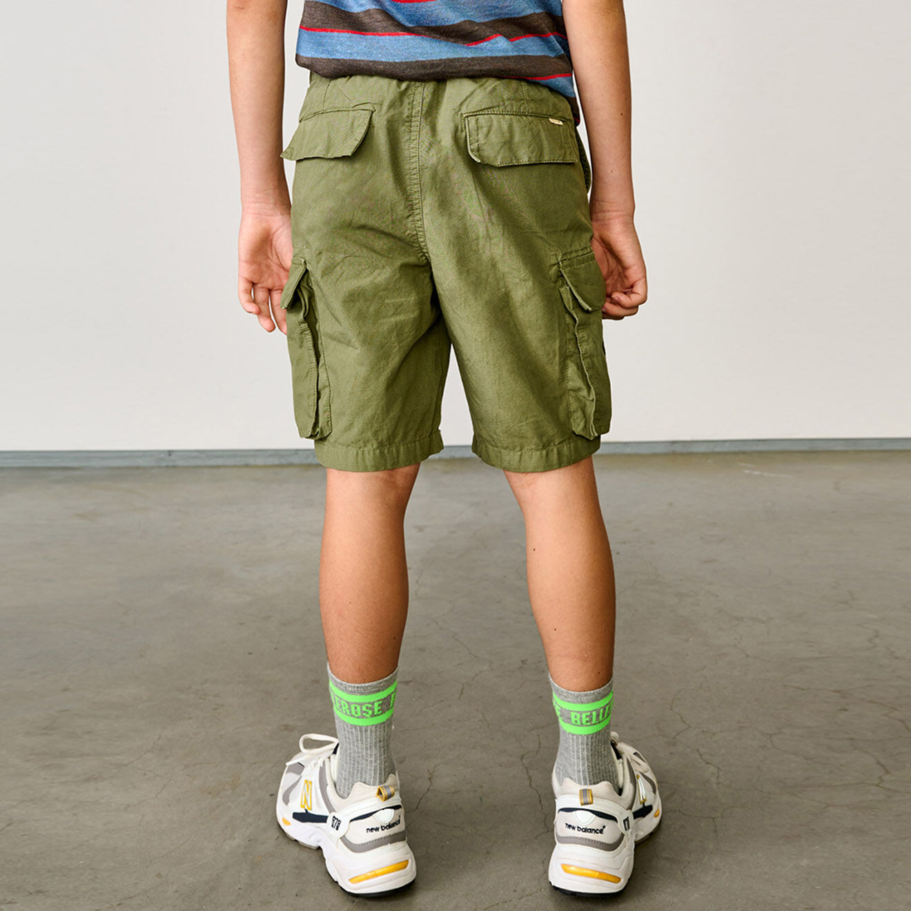 Bellerose Short Cargo en Toile de coton Paz vert kaki