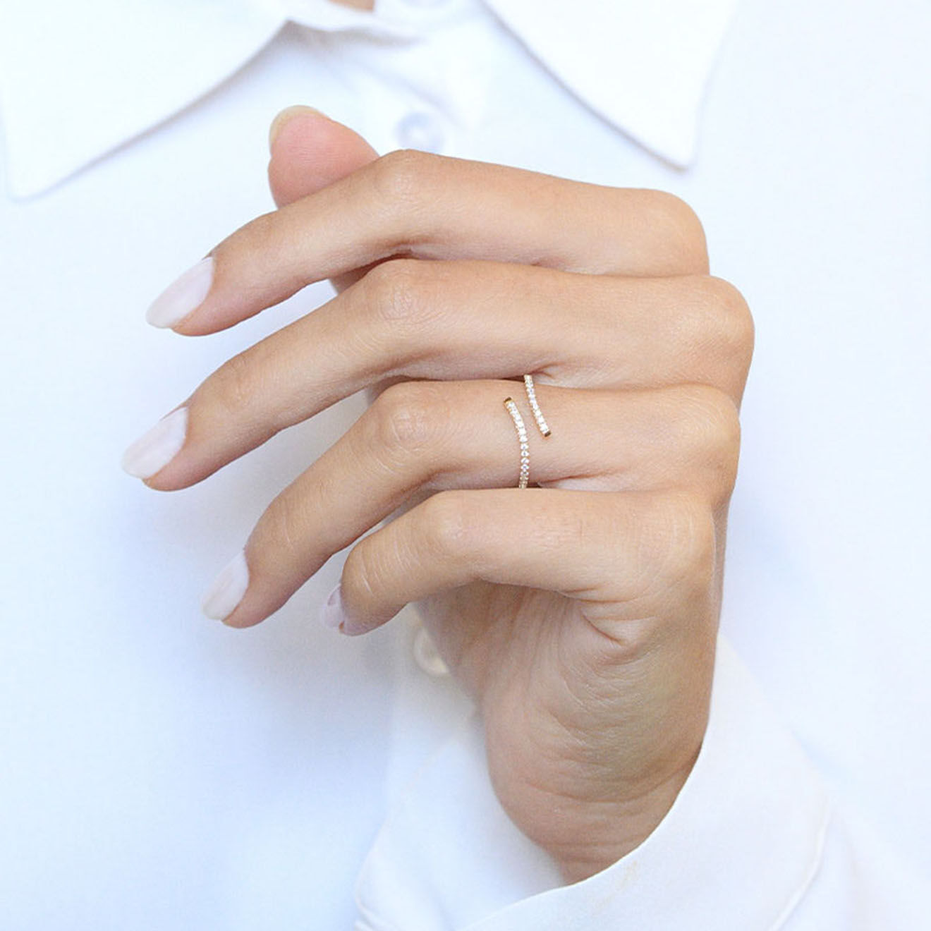 By Colette Bague Alaia Zirconium or jaune