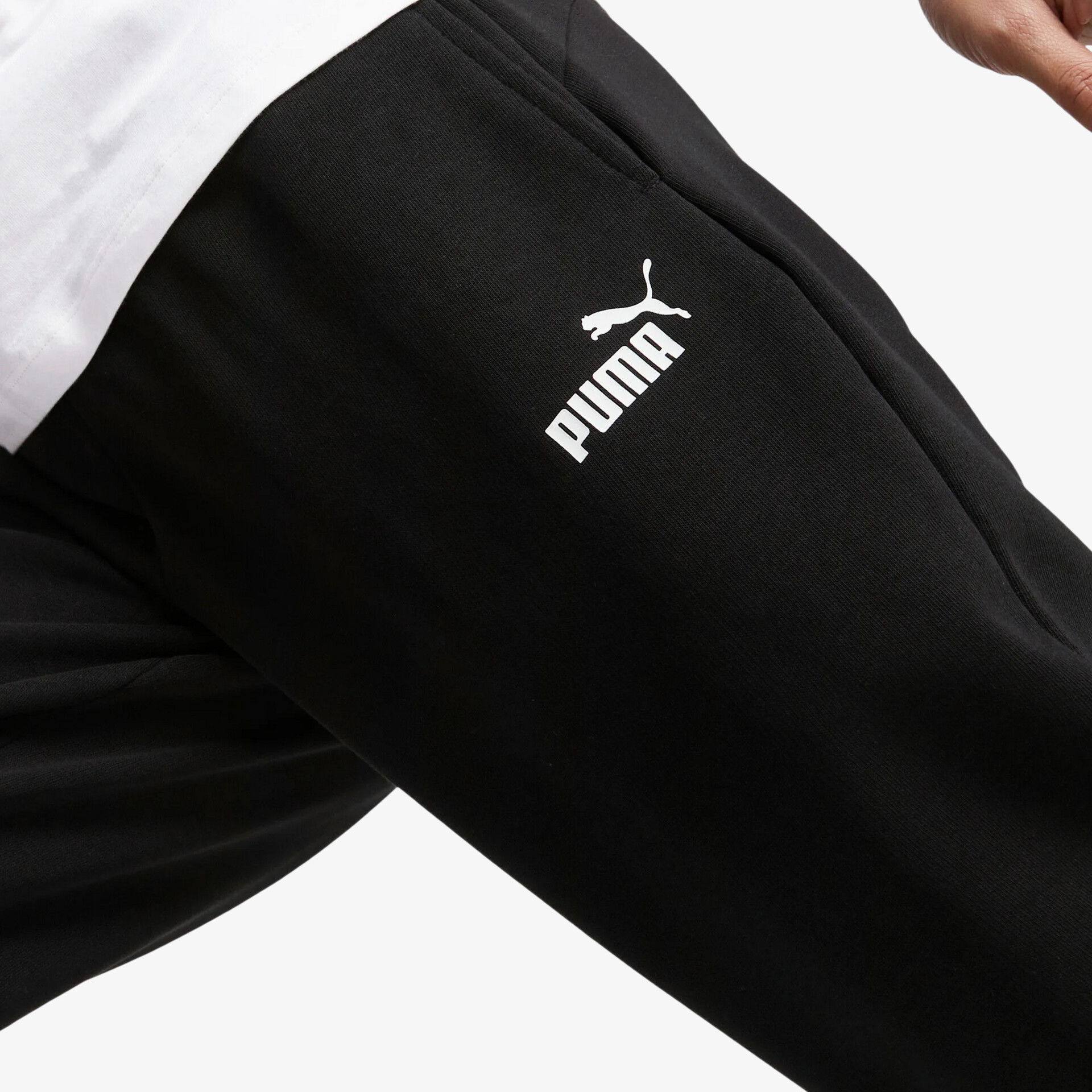 PUMA ESS Damen Hosen & Leggins schwarz