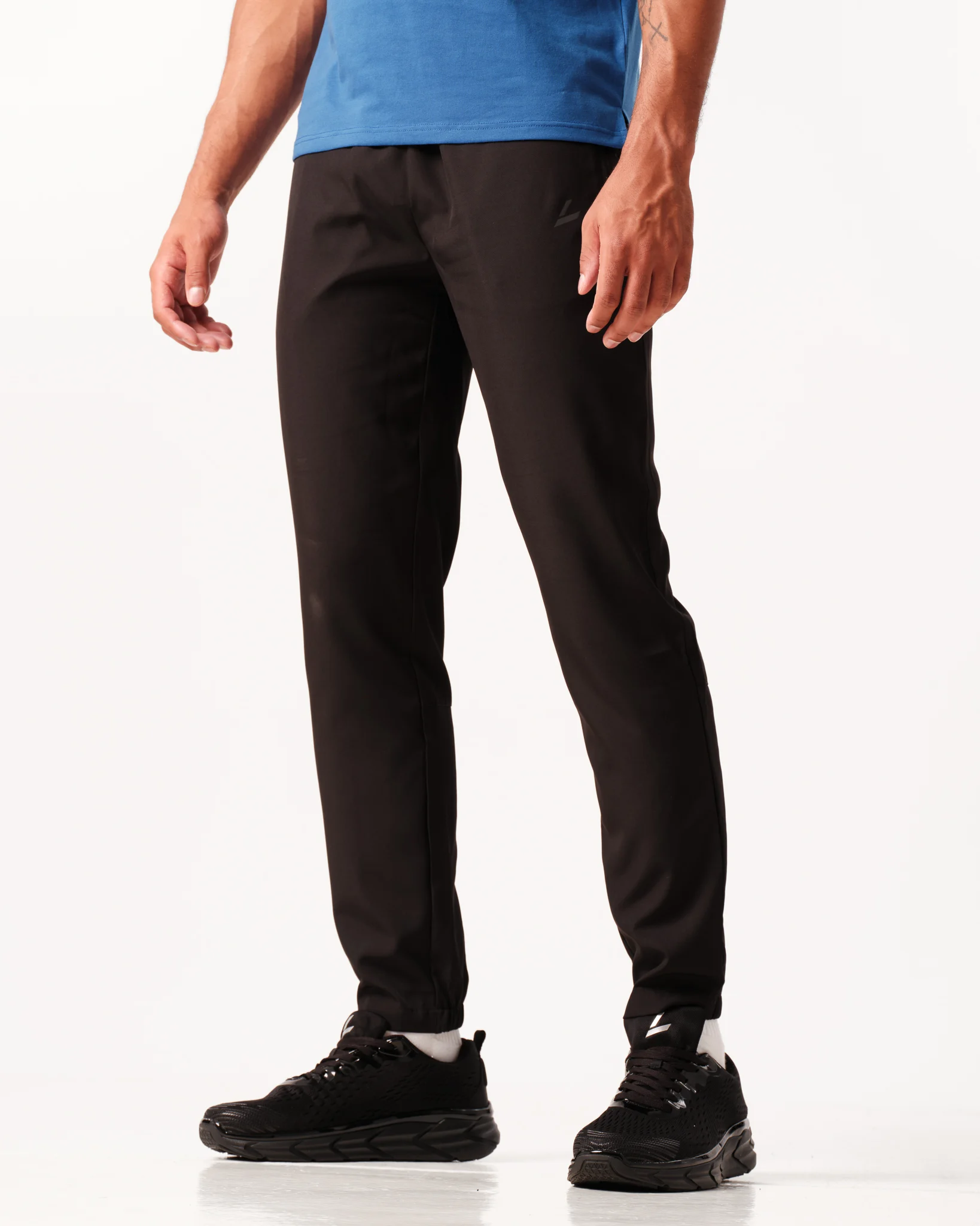 LEVITY Mobility Joggers M Black