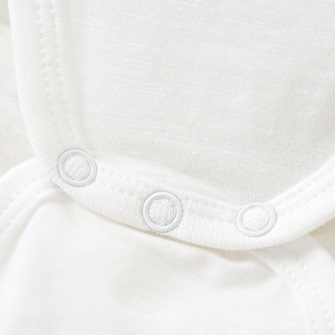 Topomini 2 Baby Bodys mit Bio-Baumwolle hellblau / weiss
