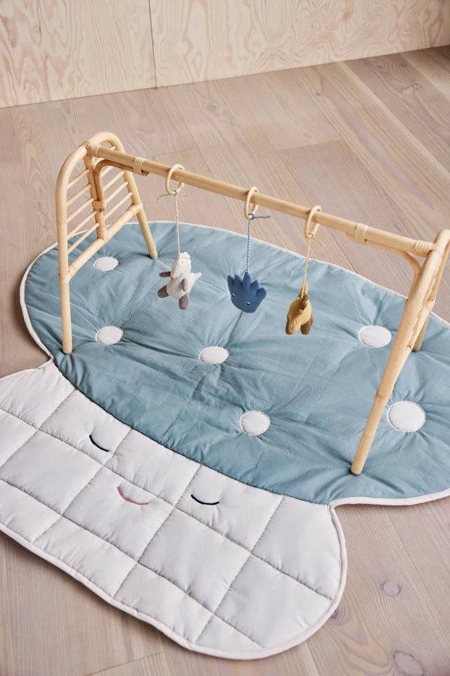 OYOY Mini - Mushroom Quilted Tæppe - Hvid/Blå