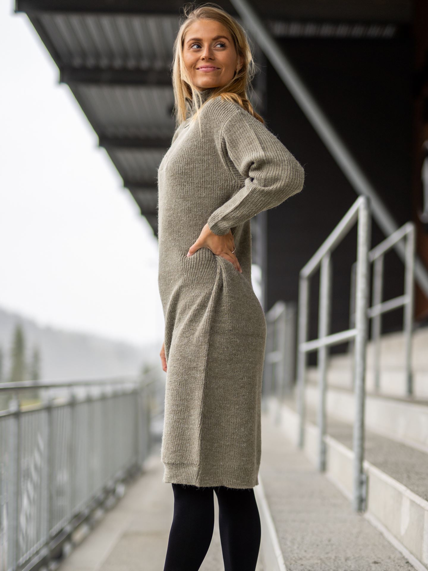 Novo Dress 5