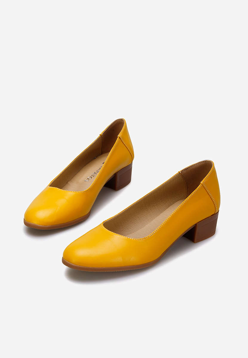 Chaussures femme en cuir naturel jaunes Montremy