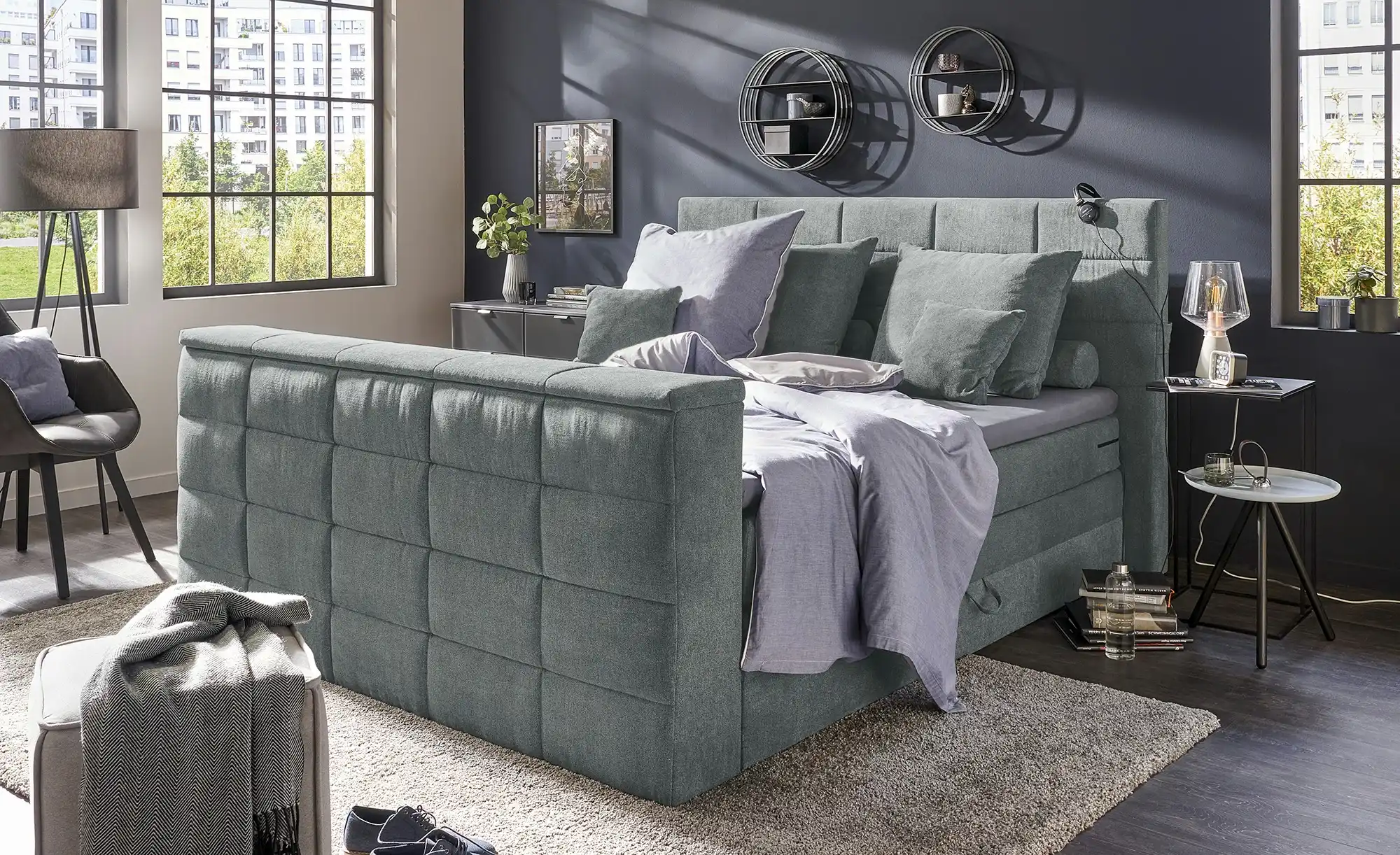 uno TV-Motor-Boxspringbett mit motorischer TV-Halterung Dillon 2