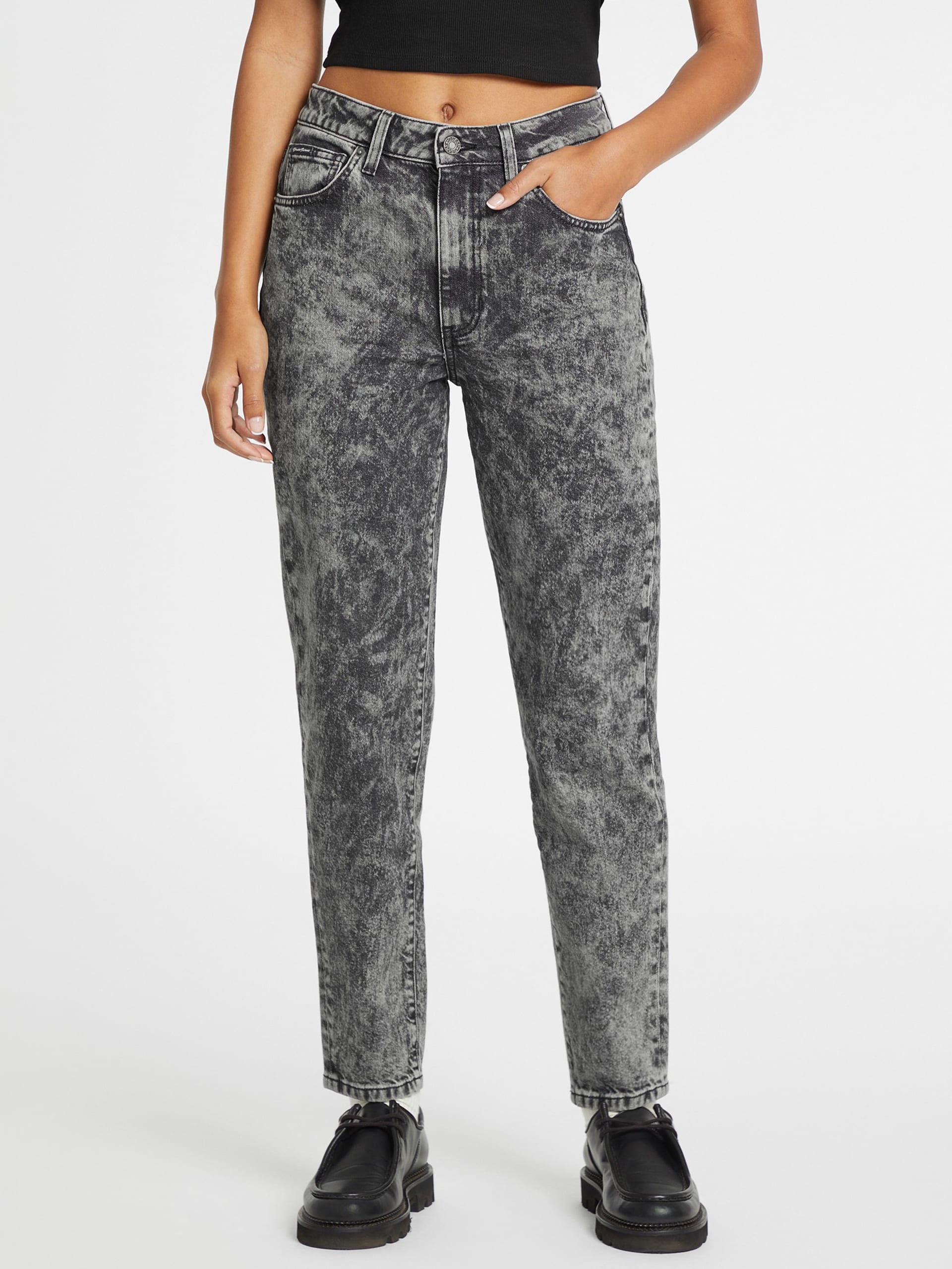 Calça jeans estilo mãe G06