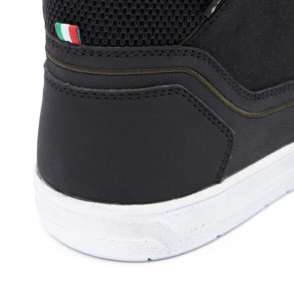TCX - Baskets Mood 2 Gore-Tex® Noir / Blanc / Kaki