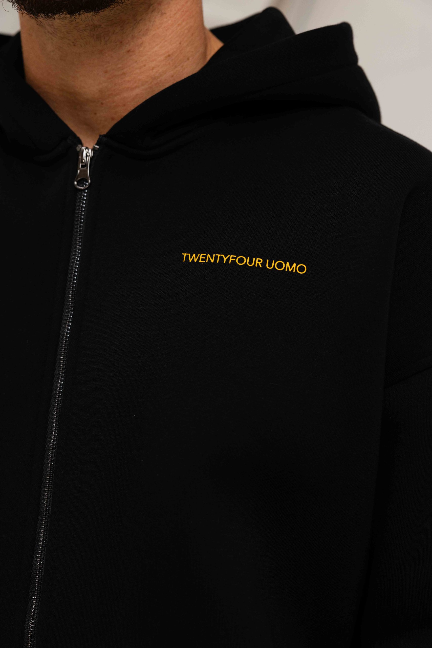 24 Uomo Initial Zip Hoodie Heren Black
