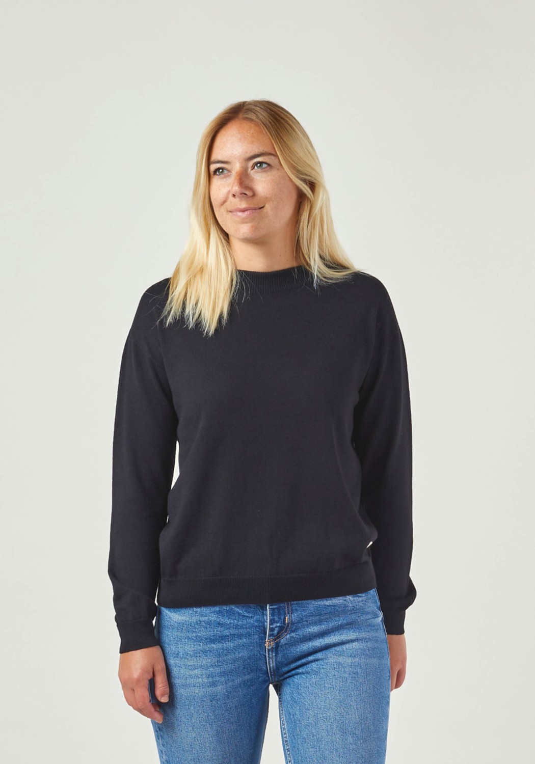 WE ARE ZRCL Pullover Eva Swiss Edition Black