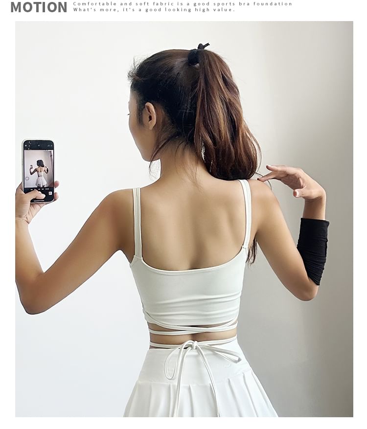 Engiko - Sport Plain Crop Camisole Top