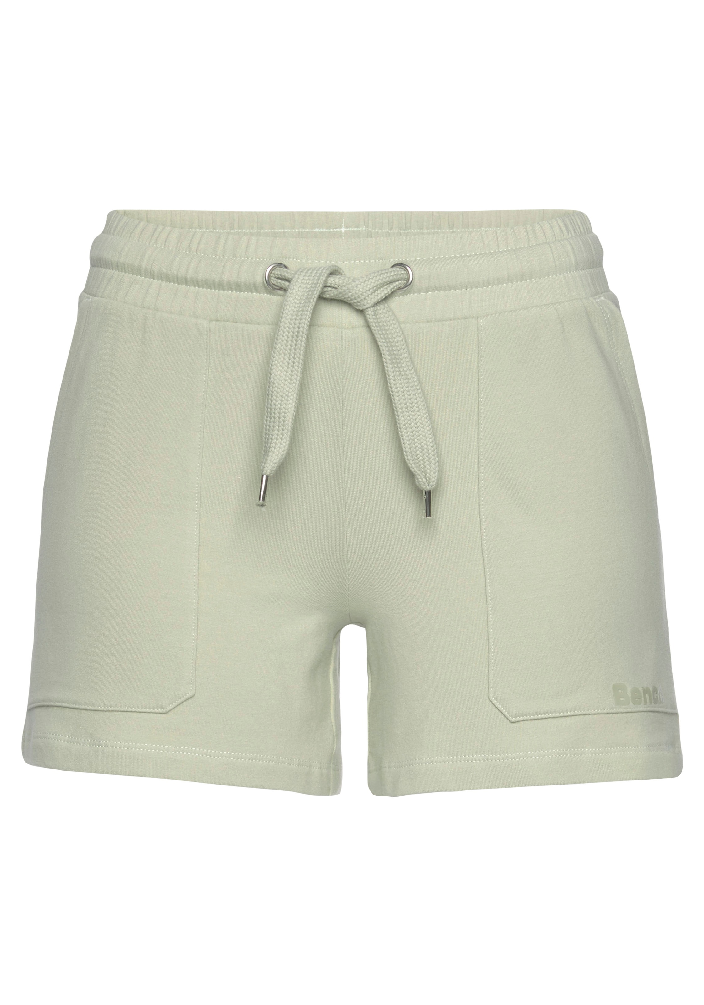 Bench. Loungewear Relaxshorts  mit aufgesetzten Taschen, Loungeanzug