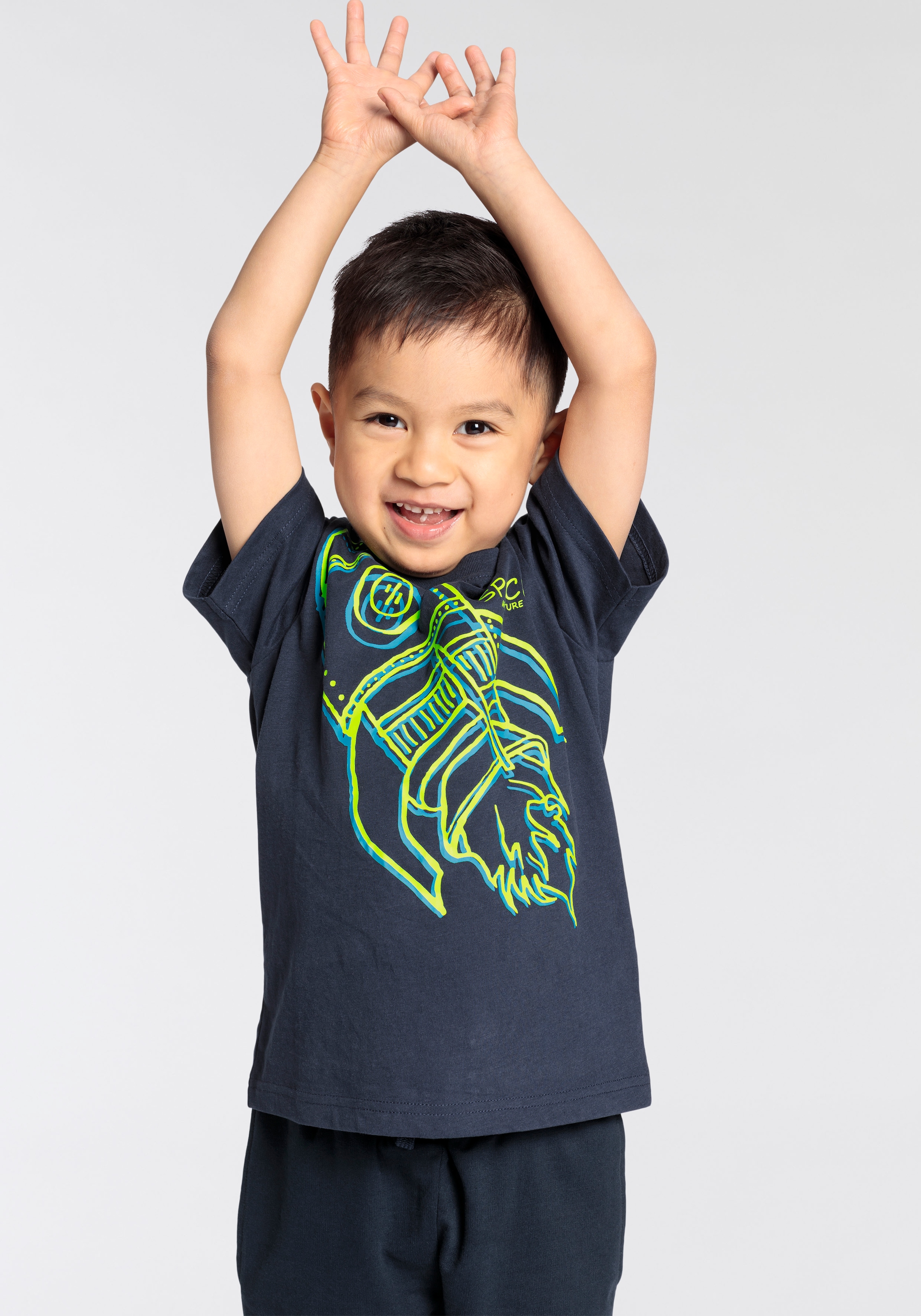KIDSWORLD T-Shirt »RAKETE« Kurzarm,  Basic-Passform,  mit trendigem Druck,  Rundhalsausschnitt